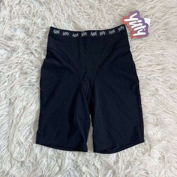 YITTY NWT Women's Spotlight Shaping High Waist Shorts Shimmering Black Size XS - Picture 2 of 10